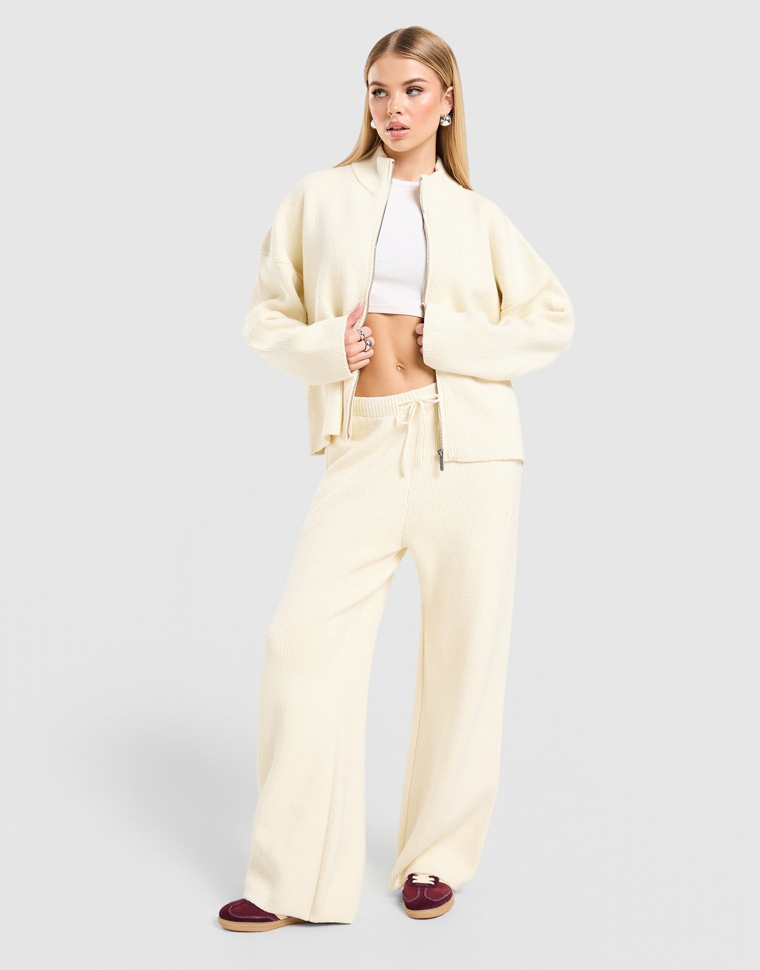 DAILYSZN Snug Full-Zip Sweatshirt