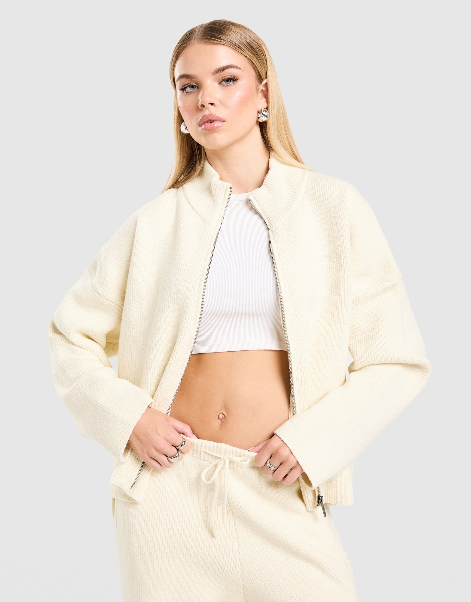 DAILYSZN Snug Full-Zip Sweatshirt