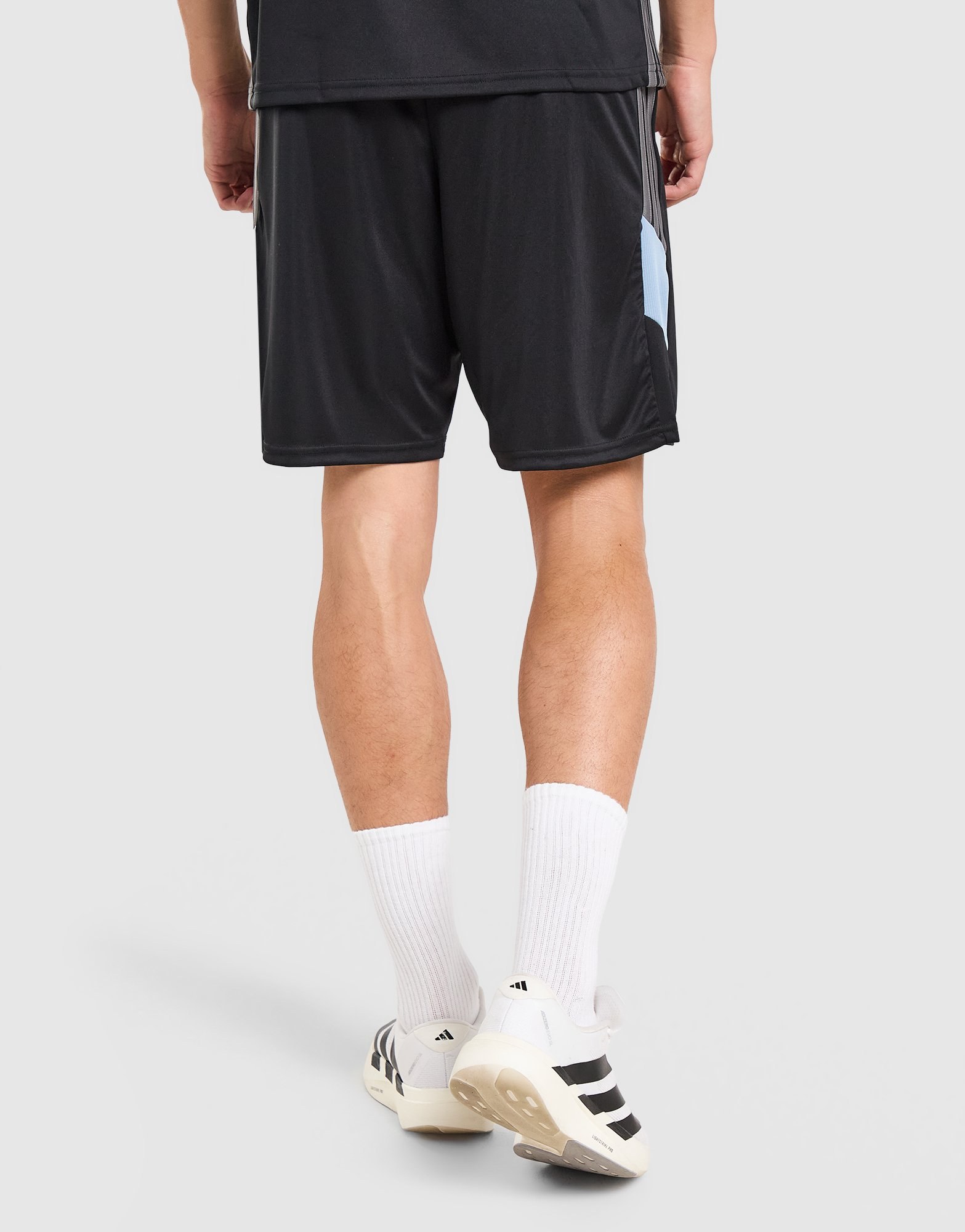 adidas Tiro 26 Essentials Shorts