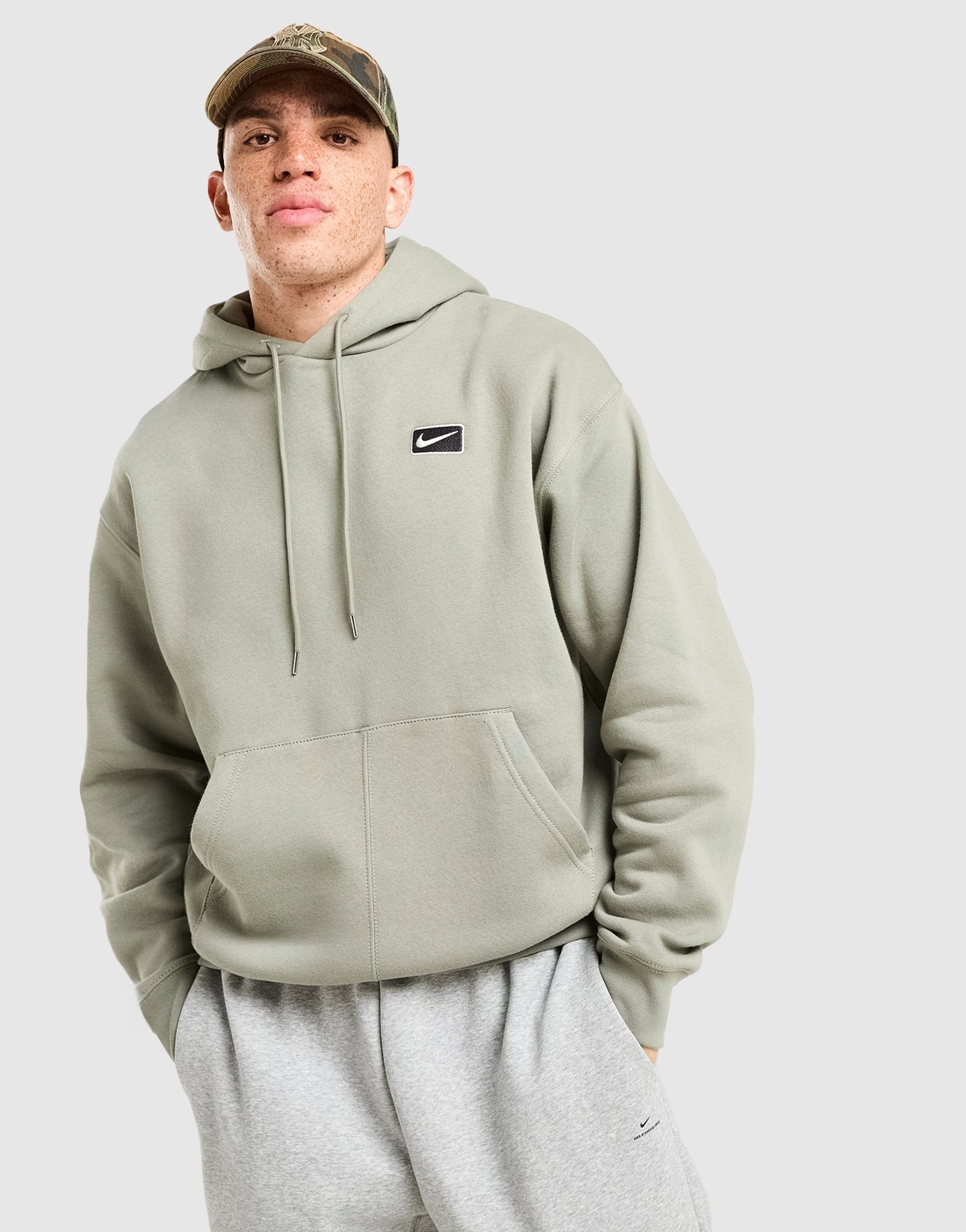 Nike Street Fleece Overhead Hoodie