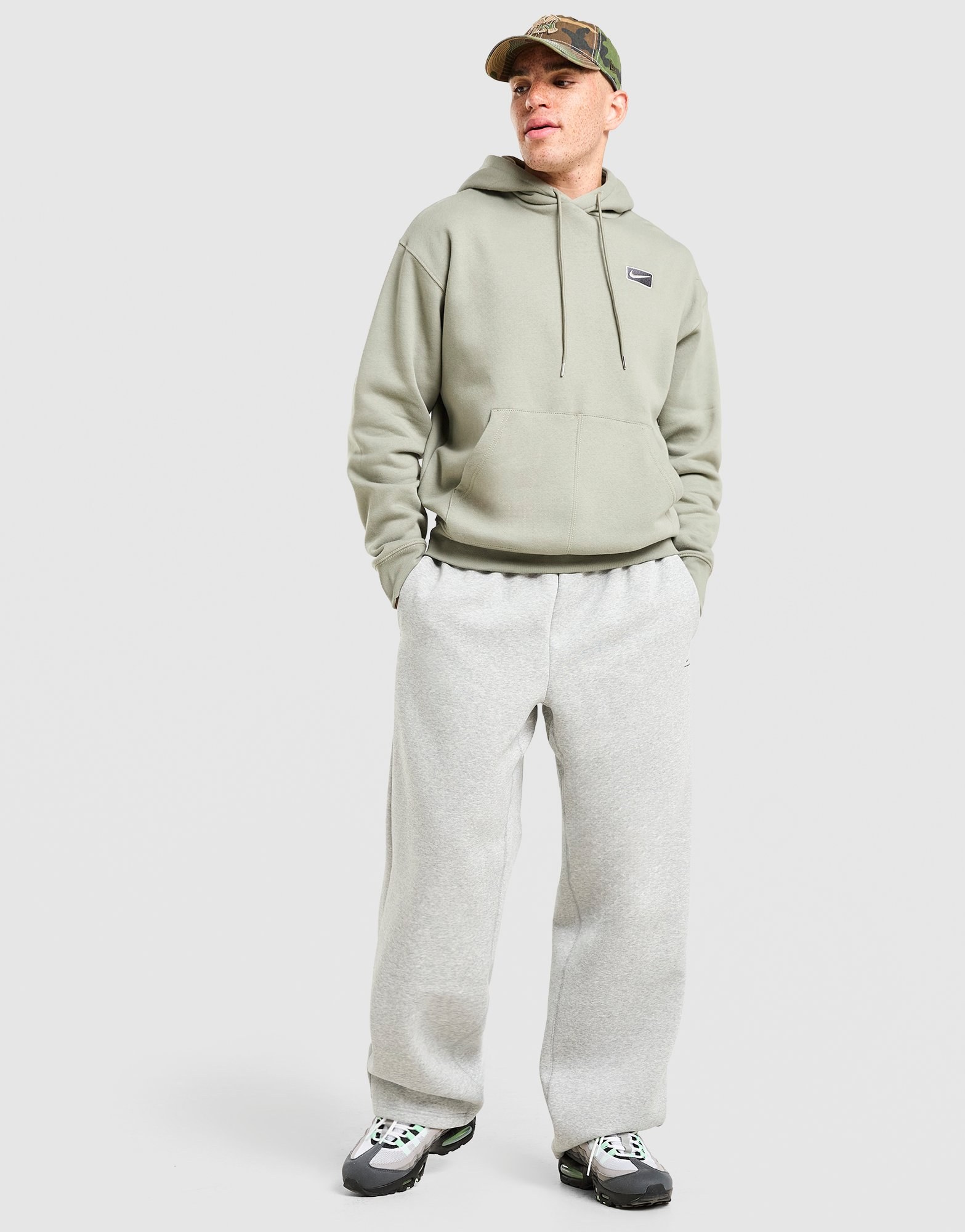 Nike Street Fleece Overhead Hoodie