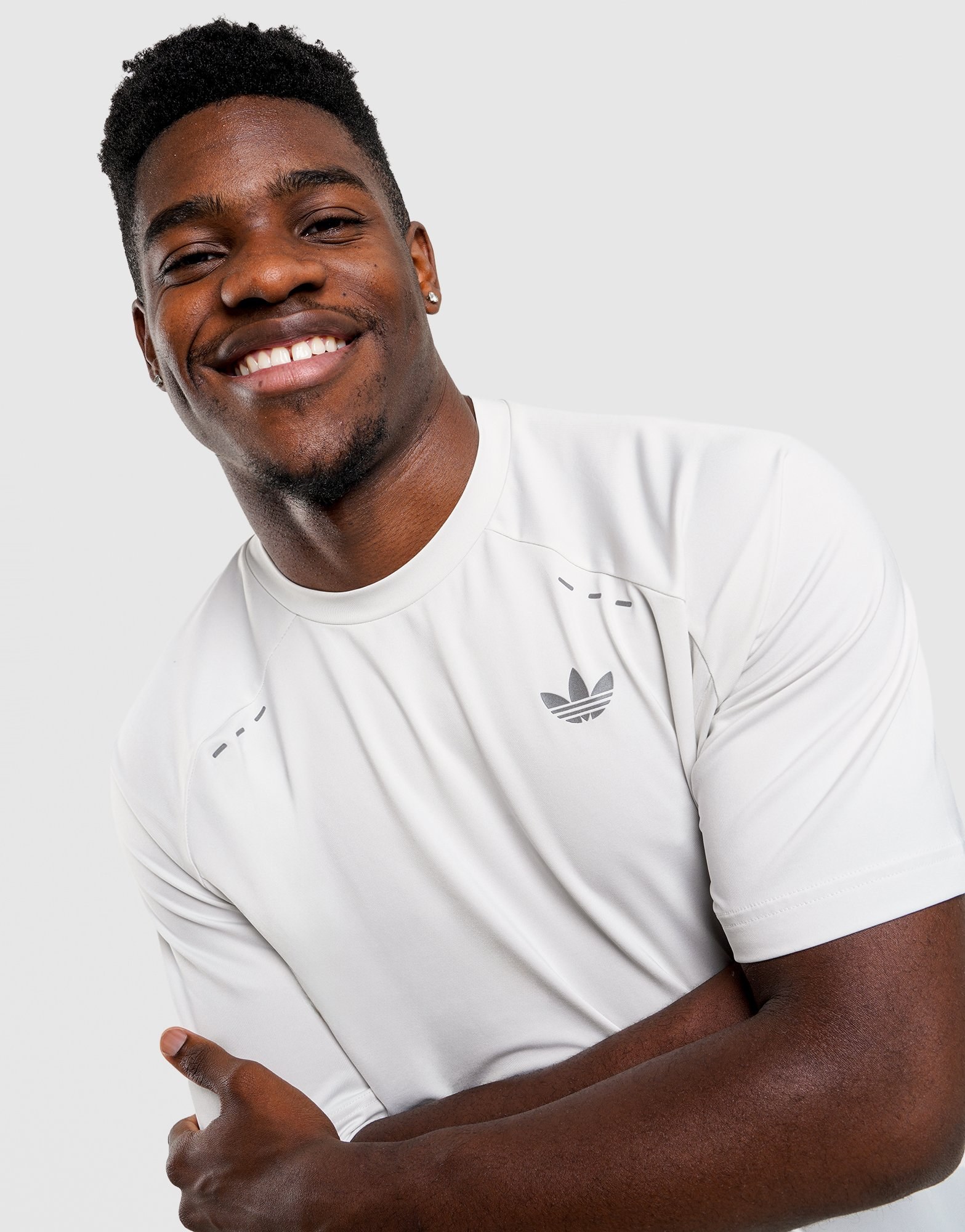 adidas Tech Trefoil Essentials Polyester T-shirt