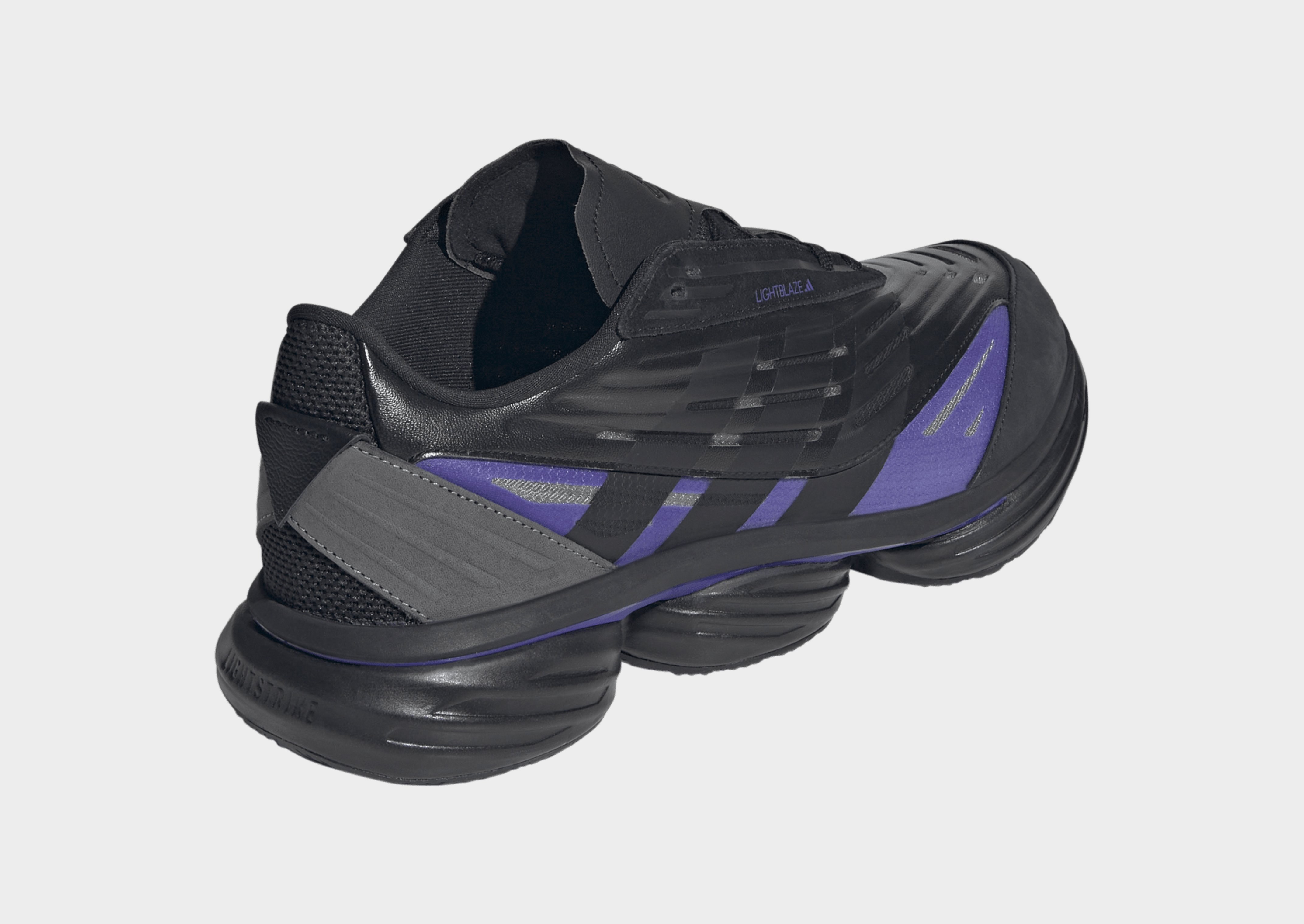 adidas Lightblaze Pod Schuh