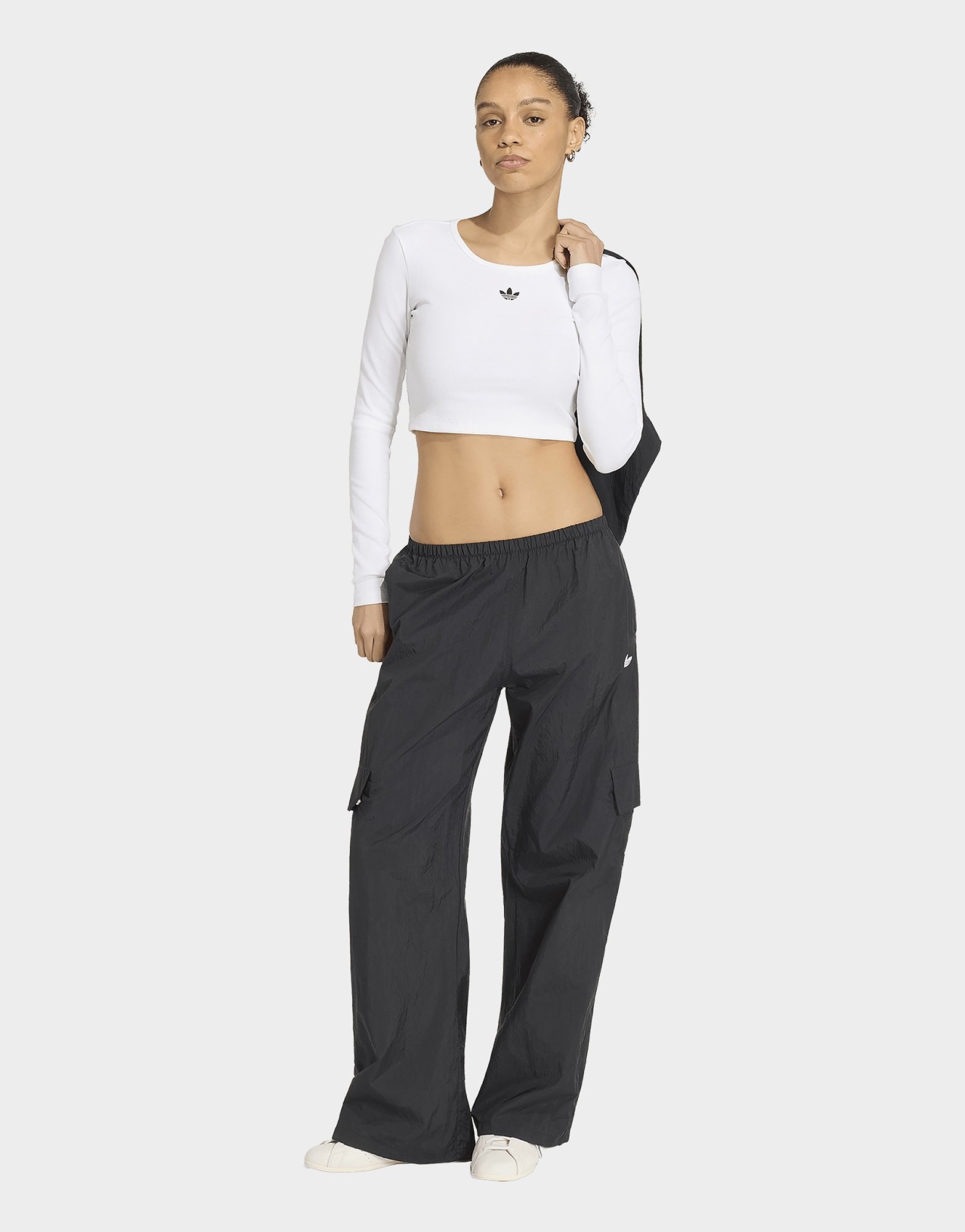 adidas Essentials Langarm-rippshirt, Kürzer Geschnitten