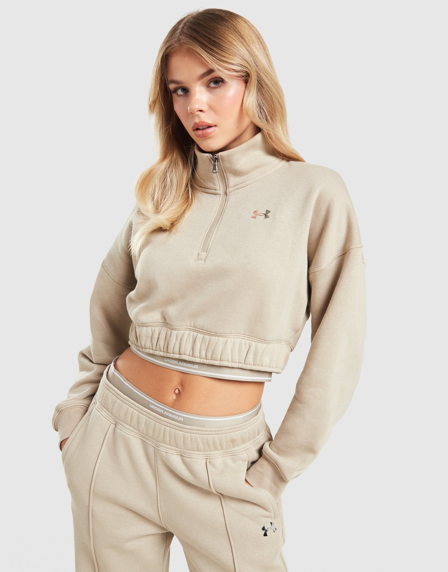 Under Armour Wordmark 1/4 Zip Cropped Sweatshirt