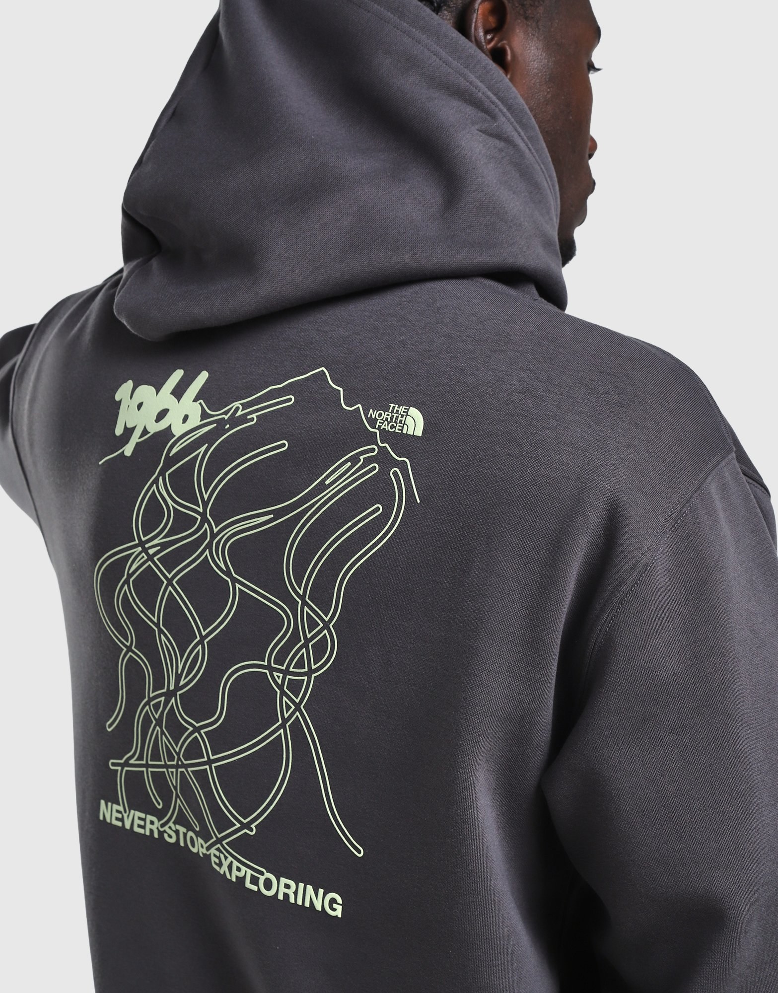 The North Face Never SOberteil Exploring Slopes Relaxed Hoodie