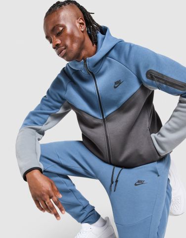 Nike Tech Fleece Full-Zip Hoodie