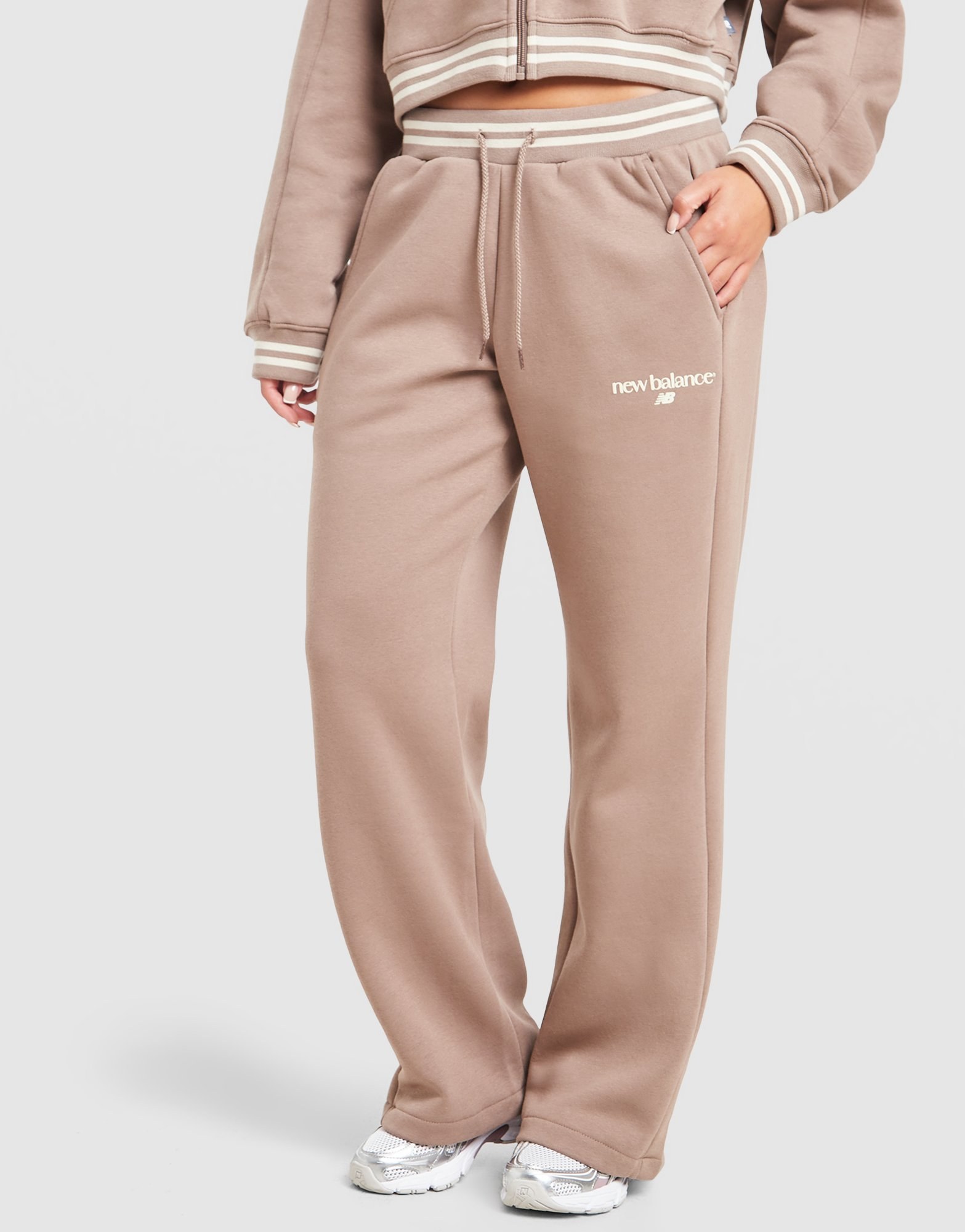 New Balance Ribbed Wide Leg Jogginghose