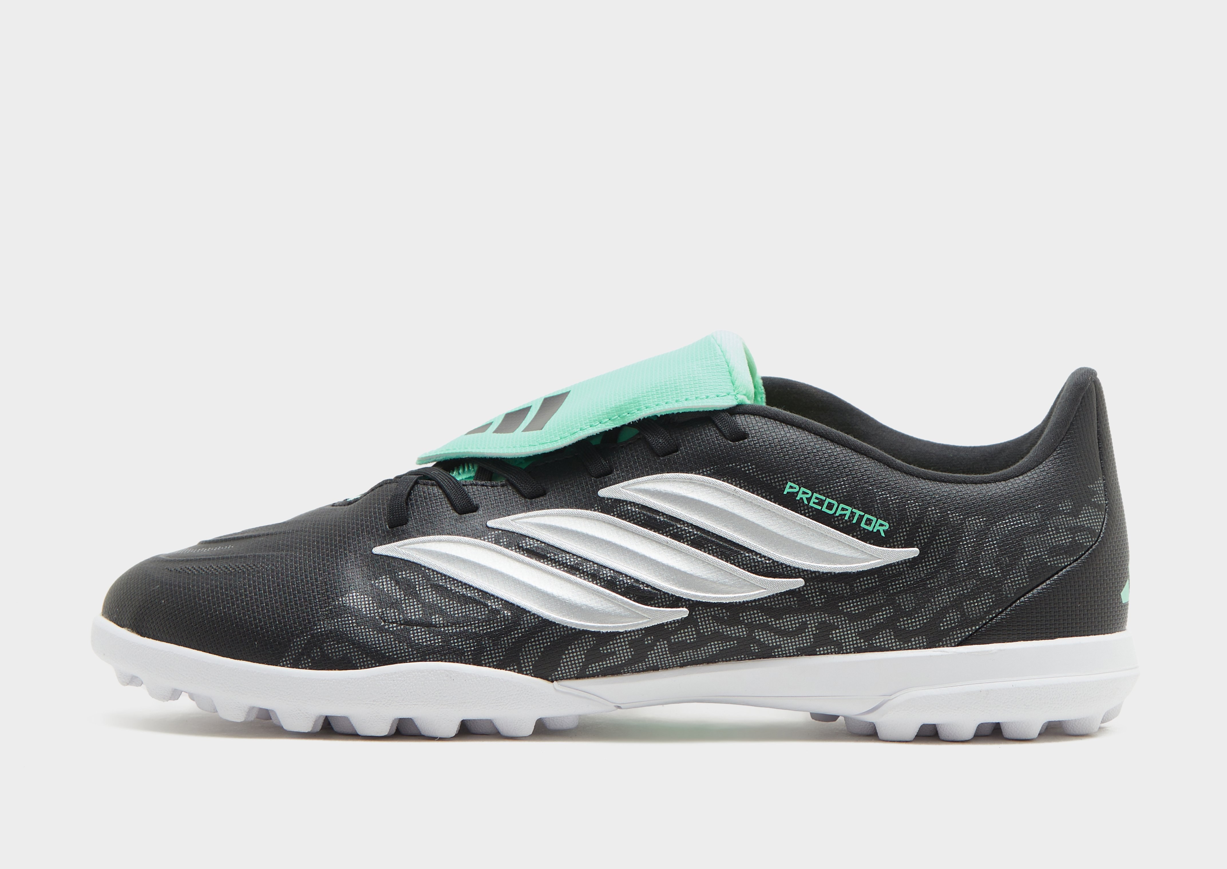 adidas Predator Club TF mit umklappbarer Zunge
