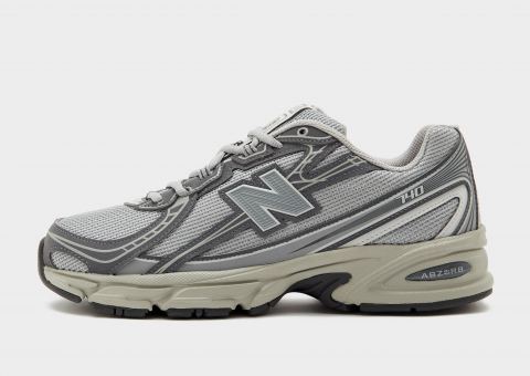 New Balance 740