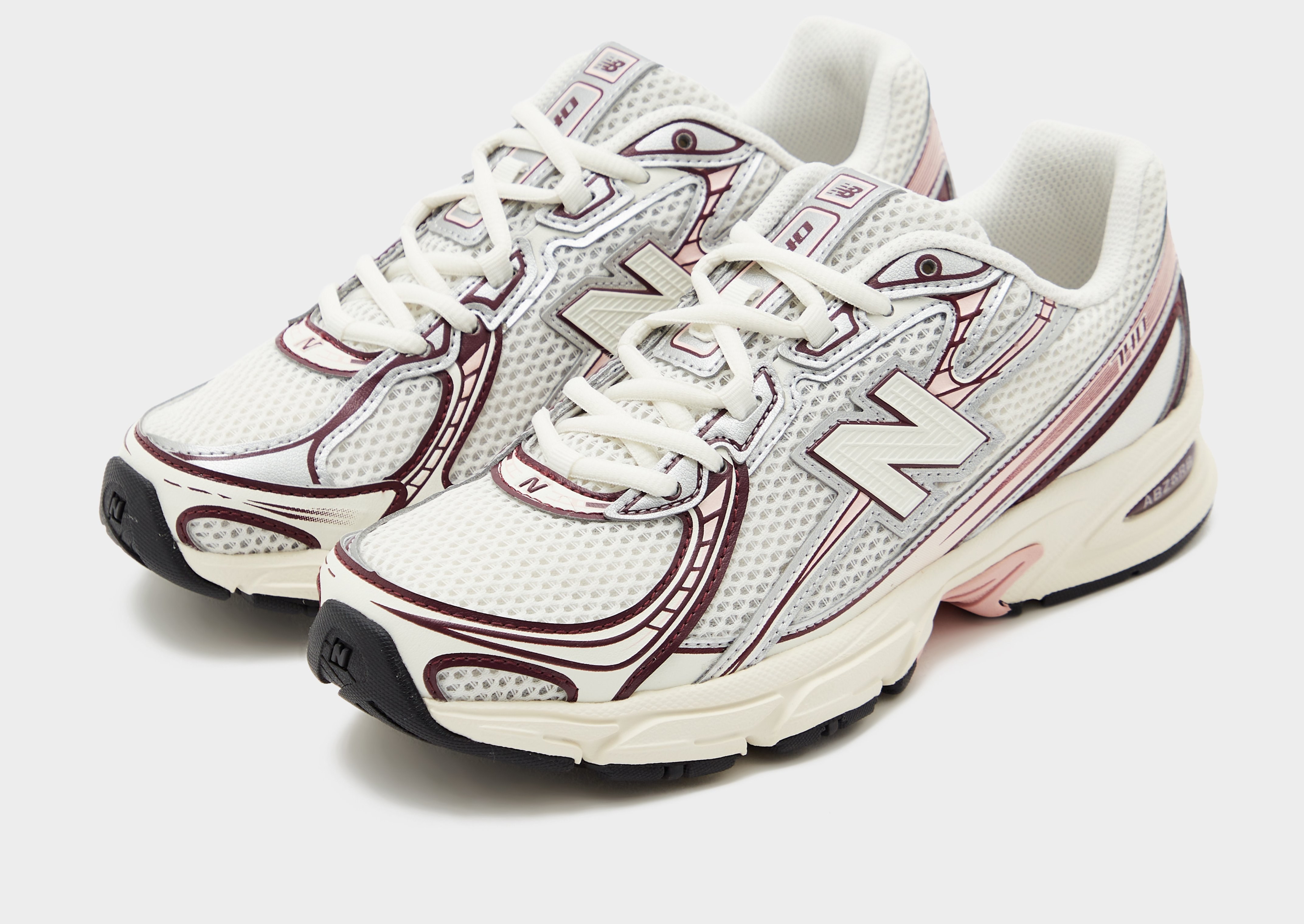 New Balance 740 Damen