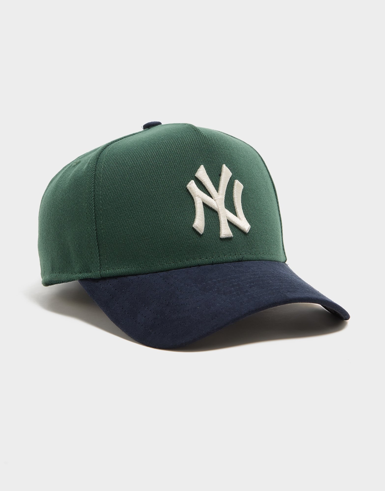 New Era MLB New York Yankees Faux Suede 9FORTY E-Frame Cap