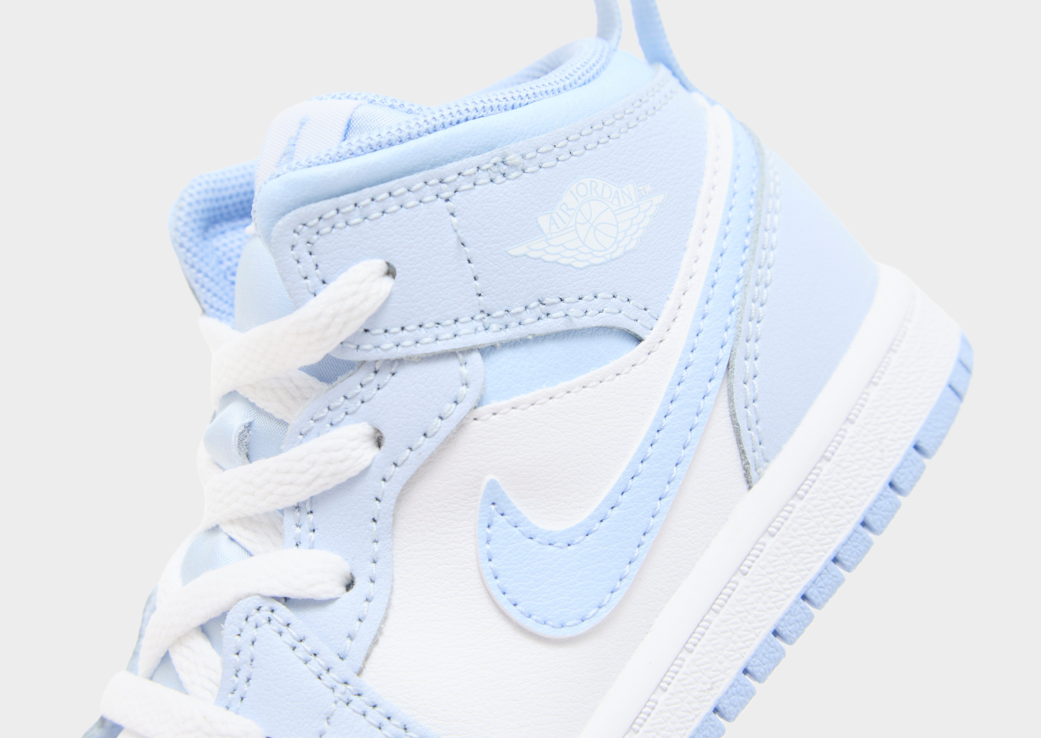 Jordan Air 1 Mid Infant
