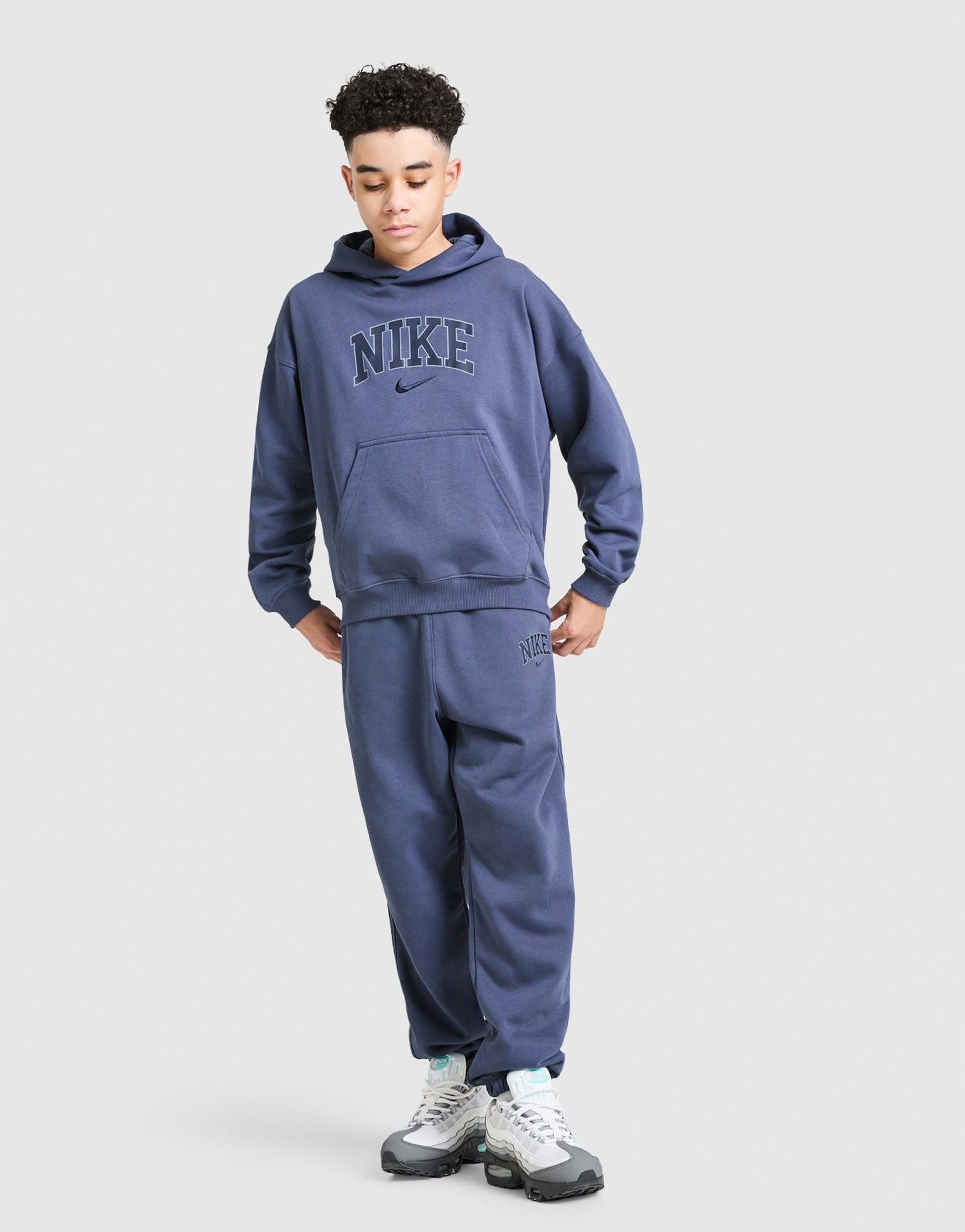 Nike Varsity Graphic Jogginghose Kinder