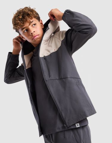 Technicals Become Jacket Junior